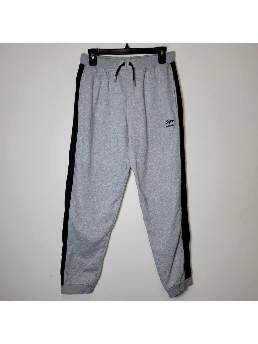 Umbro Men's Grey Black Striped Drawstring Fleece Jogger Sweatpants Activewear XL
